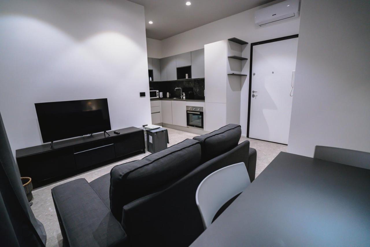 De Luca 6 Apartments Салерно Екстериор снимка